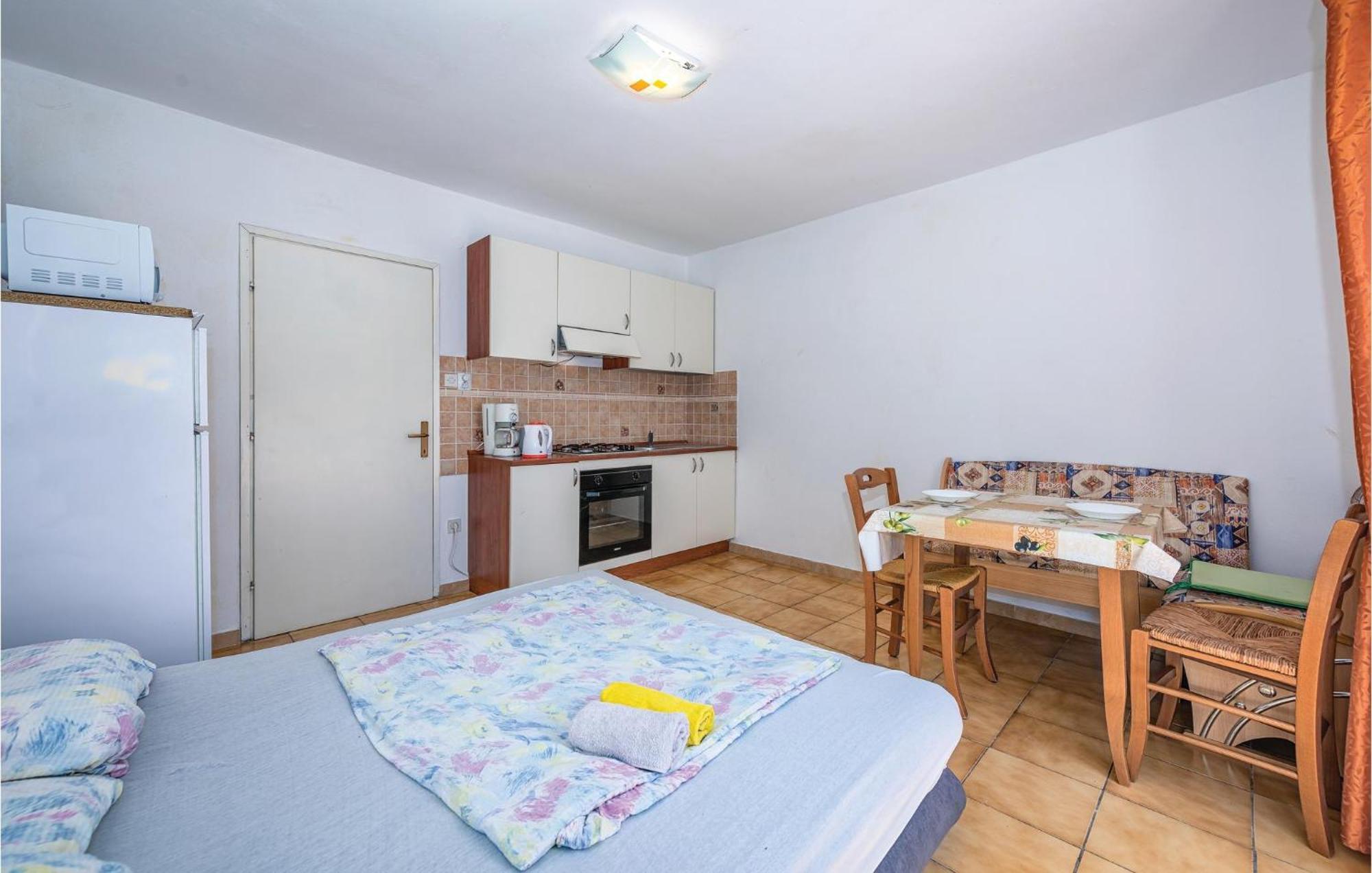 Amazing Apartment In Rovinj With Wifi Экстерьер фото