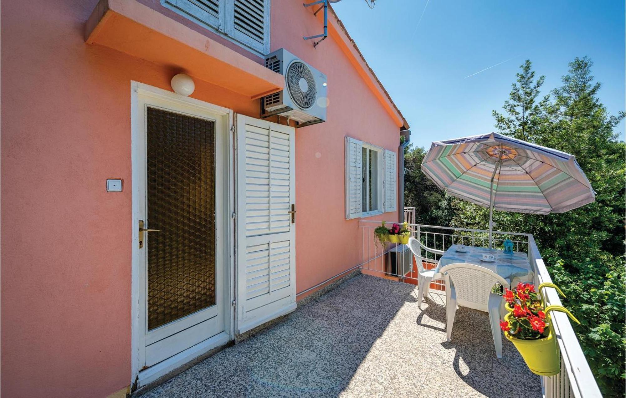 Amazing Apartment In Rovinj With Wifi Экстерьер фото